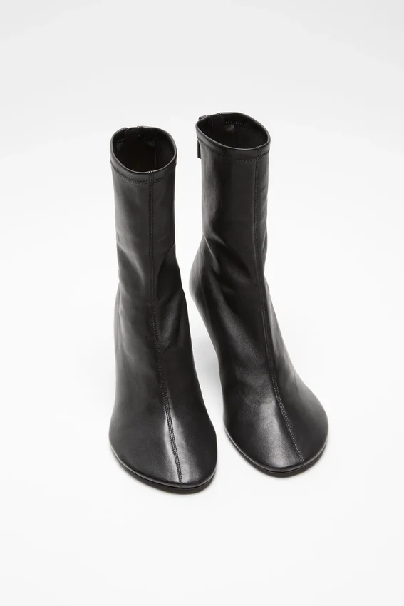 Leather ankle boot