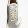 Leather sneakers