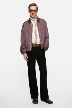 Lightweight jacket with logo