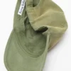 Logo cap