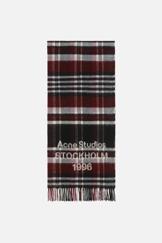 Logo scarf with fringe