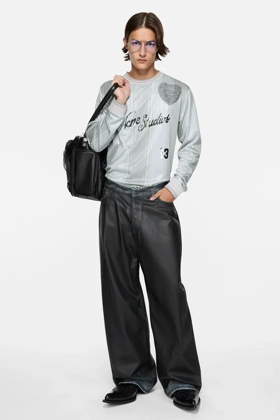 Logo sports jersey top