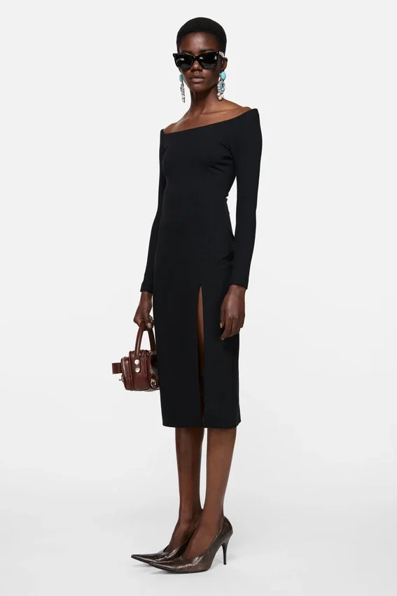 Long-sleeve midi dress