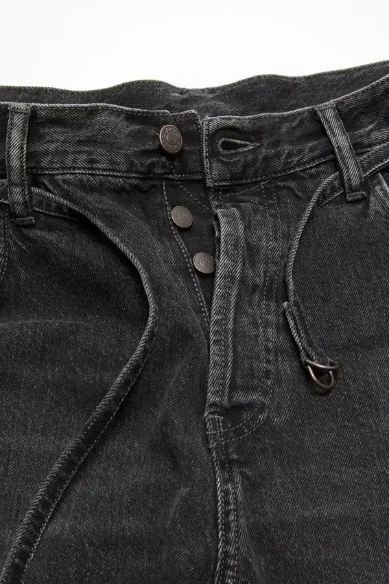 Loose fit denim shorts