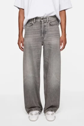 Loose fit jeans – 1981