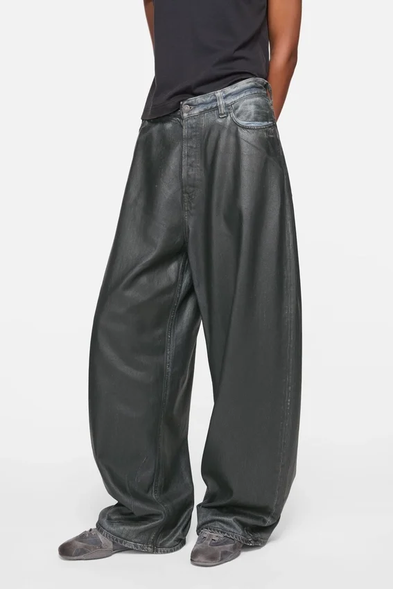 Loose fit jeans - 2023