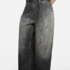 Loose fit jeans - 2023