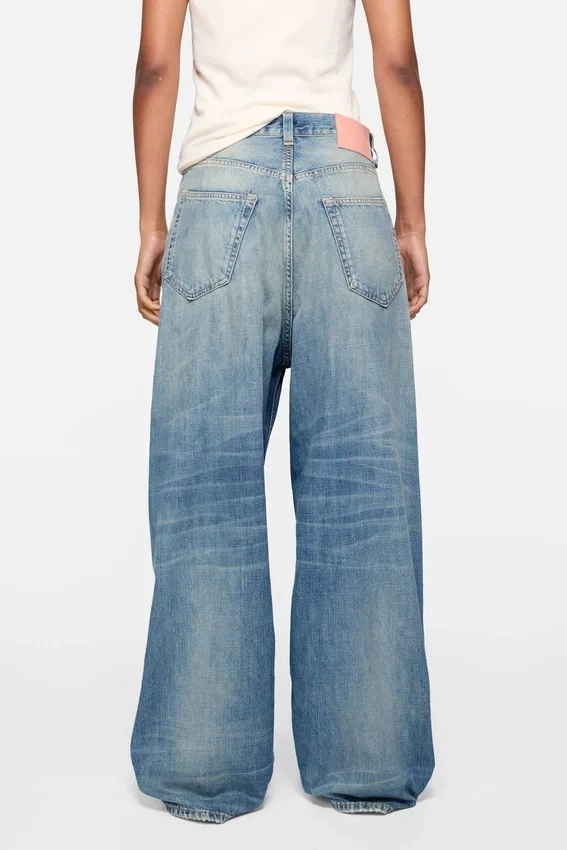 Loose fit jeans - 2023