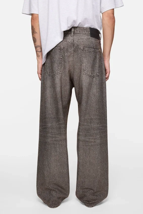 Loose rhinestone jeans – 1981