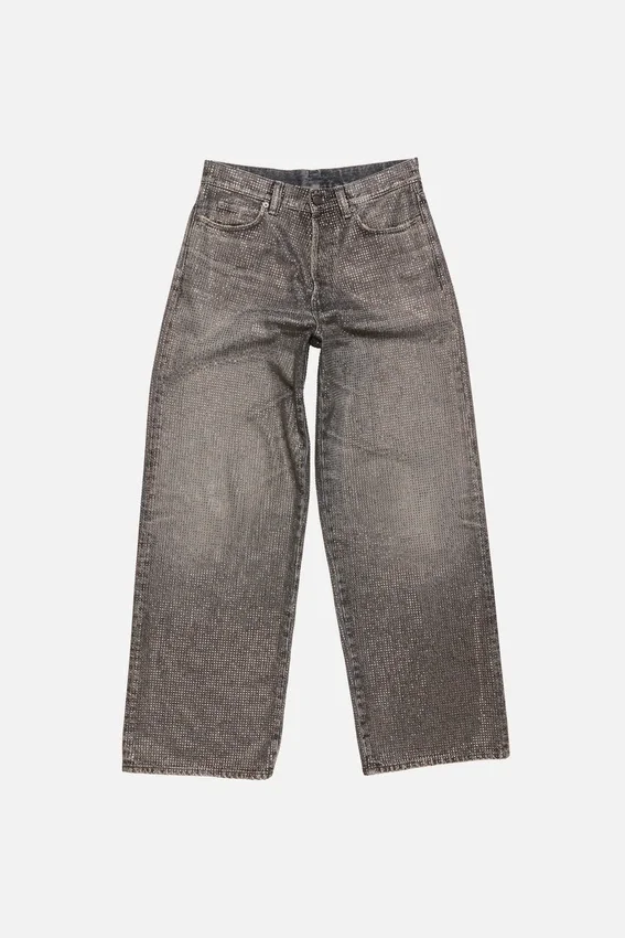 Loose rhinestone jeans – 1981
