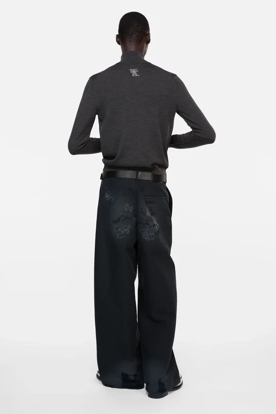 Mended trousers - Regular fit