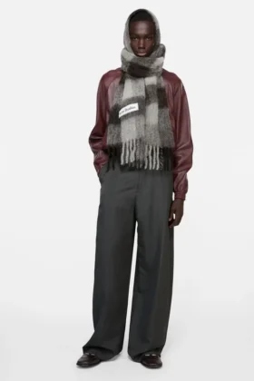 Mohair checked scarf