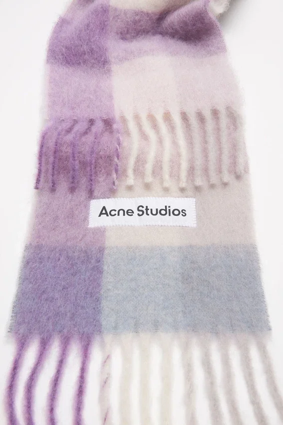 Mohair checked scarf