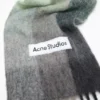 Mohair checked scarf