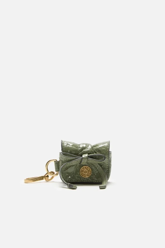 Multipocket headphones case