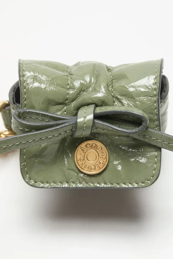Multipocket headphones case