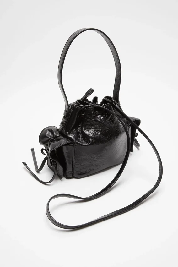 Multipocket Mini Bucket Bag