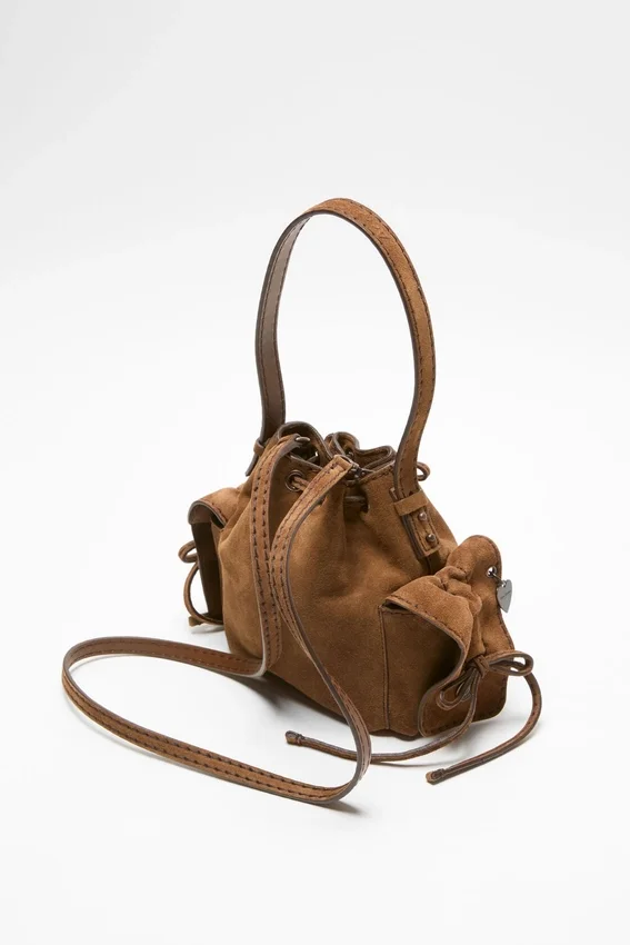 Multipocket mini bucket bag