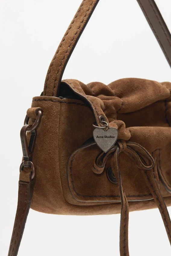 Multipocket suede micro bag