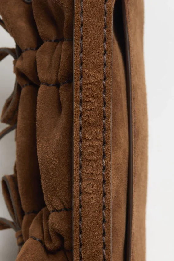 Multipocket suede micro bag