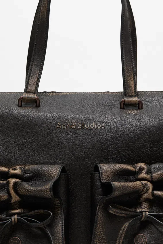 Multipocket tote bag