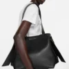 Musubi midi shoulder bag