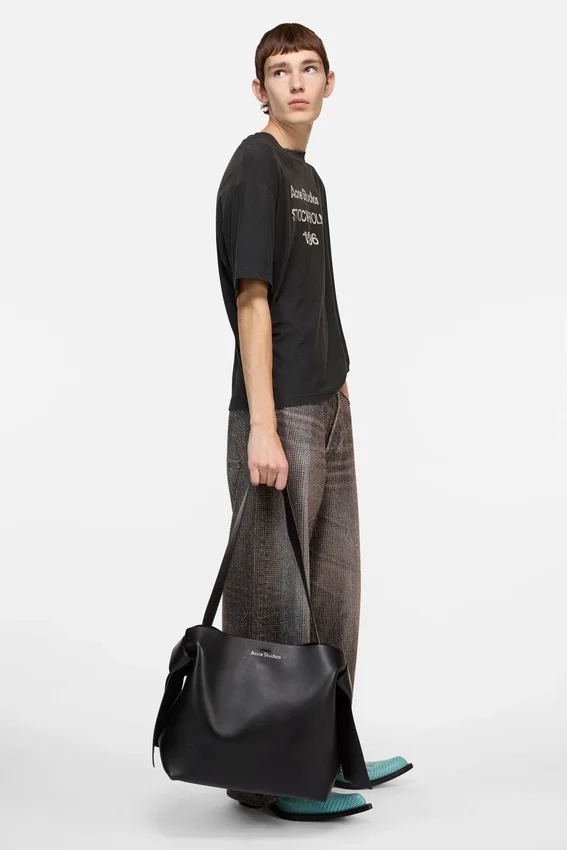 Musubi midi shoulder bag