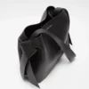 Musubi midi shoulder bag