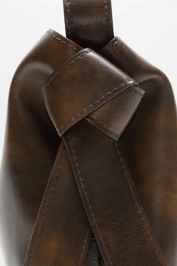 Musubi midi shoulder bag
