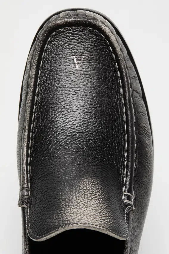 Painted leather loafers