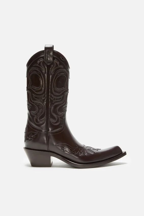 Pointy leather cowboy boot