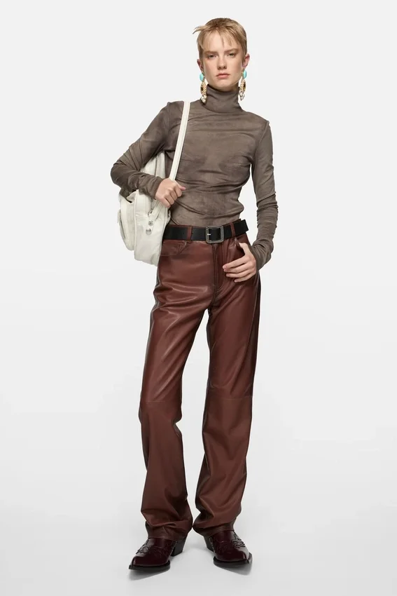 Printed turtleneck