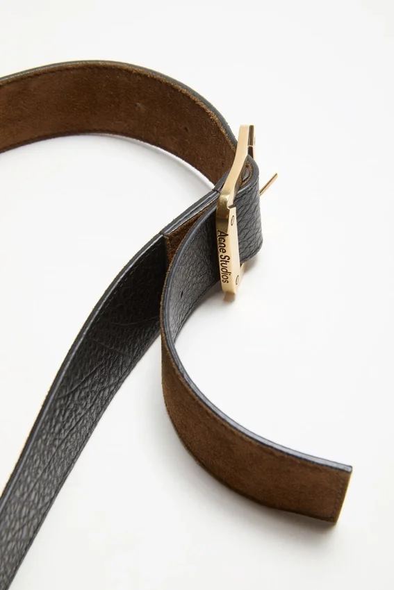 Reversible leather belt