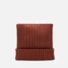 Ribbed square beanie