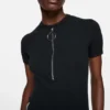 Ribbed t-shirt with zipper