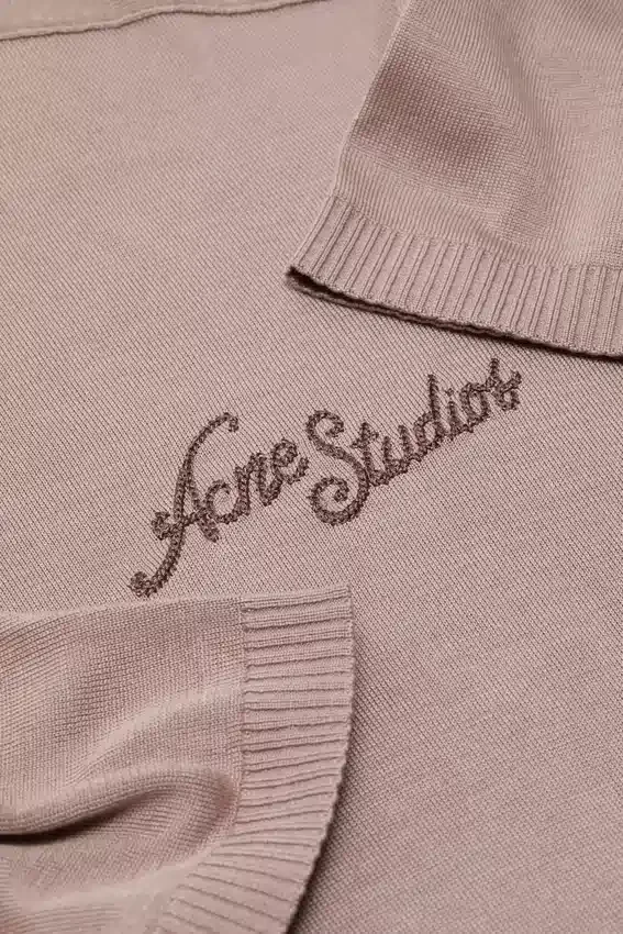 Short-sleeve knit