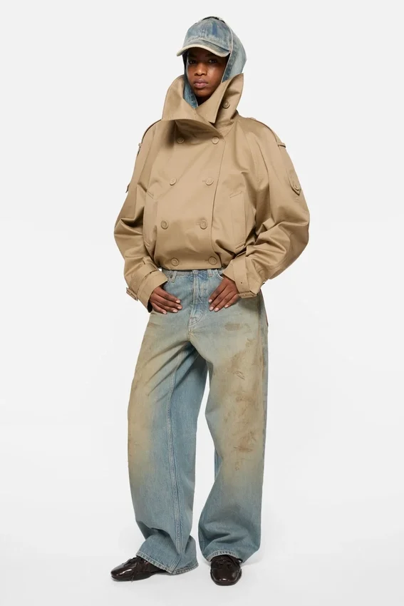 Short trench coat