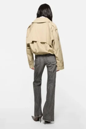 Short trench coat