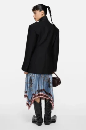 Single-breasted suit jacket