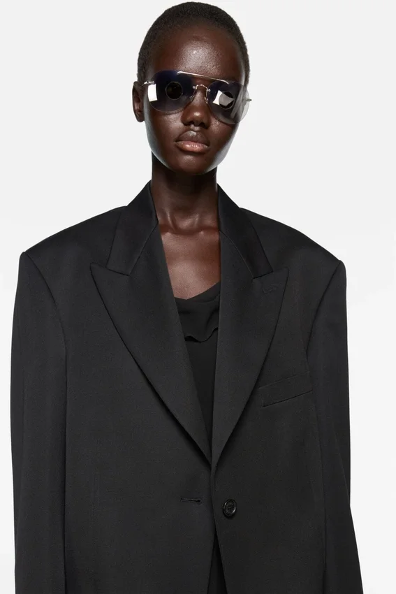 Single-breasted suit jacket