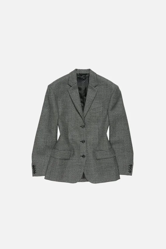 Single-breasted suit jacket