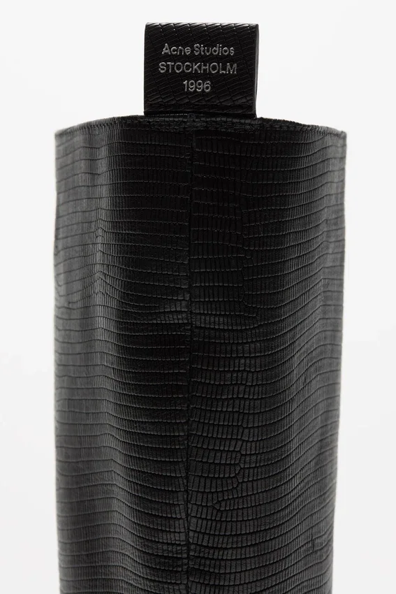 Slouch saddle boots