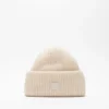 Small face logo beanie