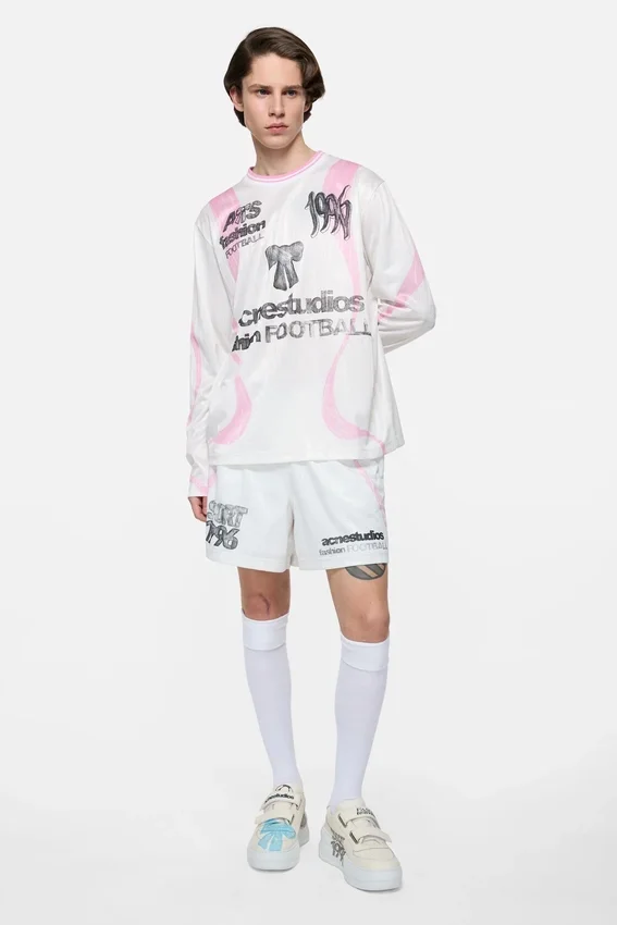 Sports jersey graphic t-shirt