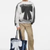 Spray logo shopper tote