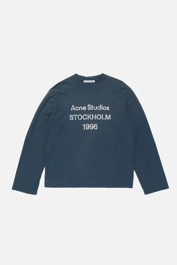 Sprayed 1996 logo t-shirt
