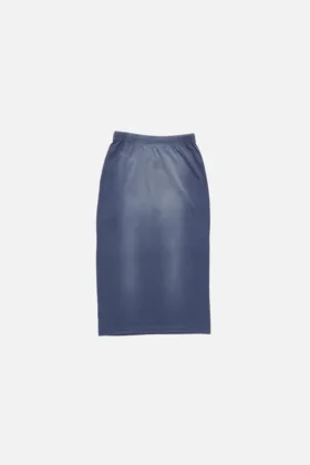 Sprayed logo skirt