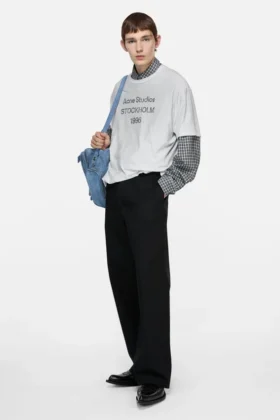 Sprayed logo t-shirt