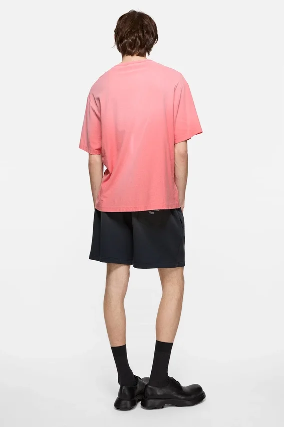 Sprayed logo t-shirt