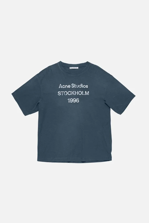 Sprayed logo t-shirt